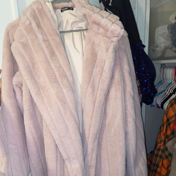 Women’s 2x fur coat really warm - Picture 1 of 2